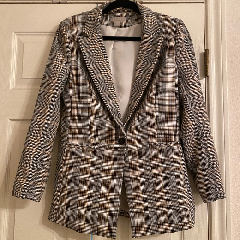 Women’s Plaid Blazer - Worn only once! NWOT